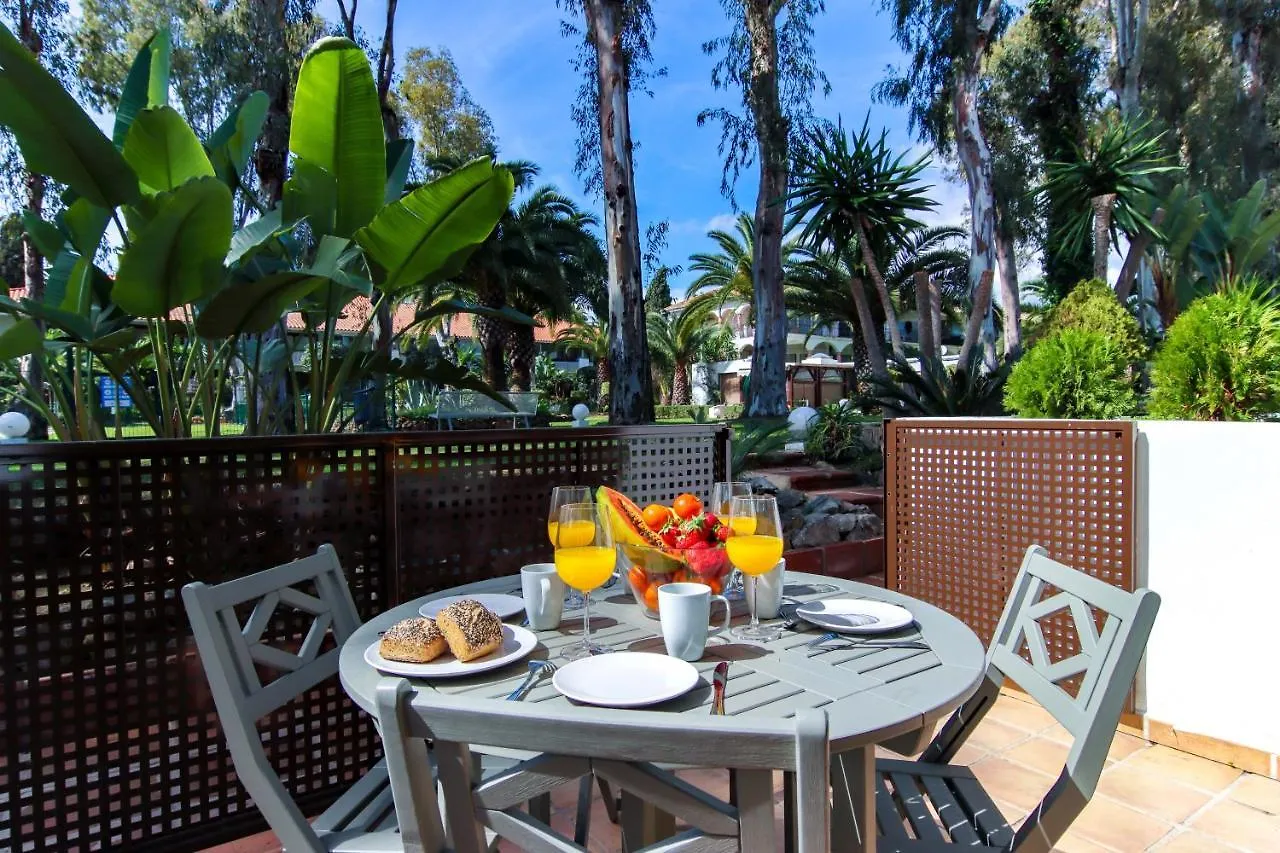 Apartment Oleholidays Fuentes Del Rodeo35 Junto Puerto Banus Marbella Spain