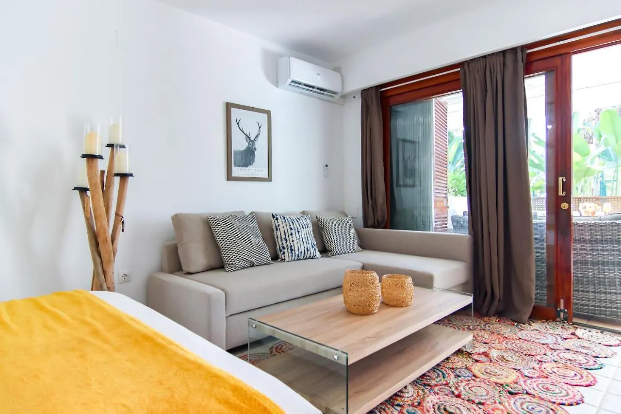 Oleholidays Fuentes Del Rodeo35 Junto Puerto Banus Marbella Apartment